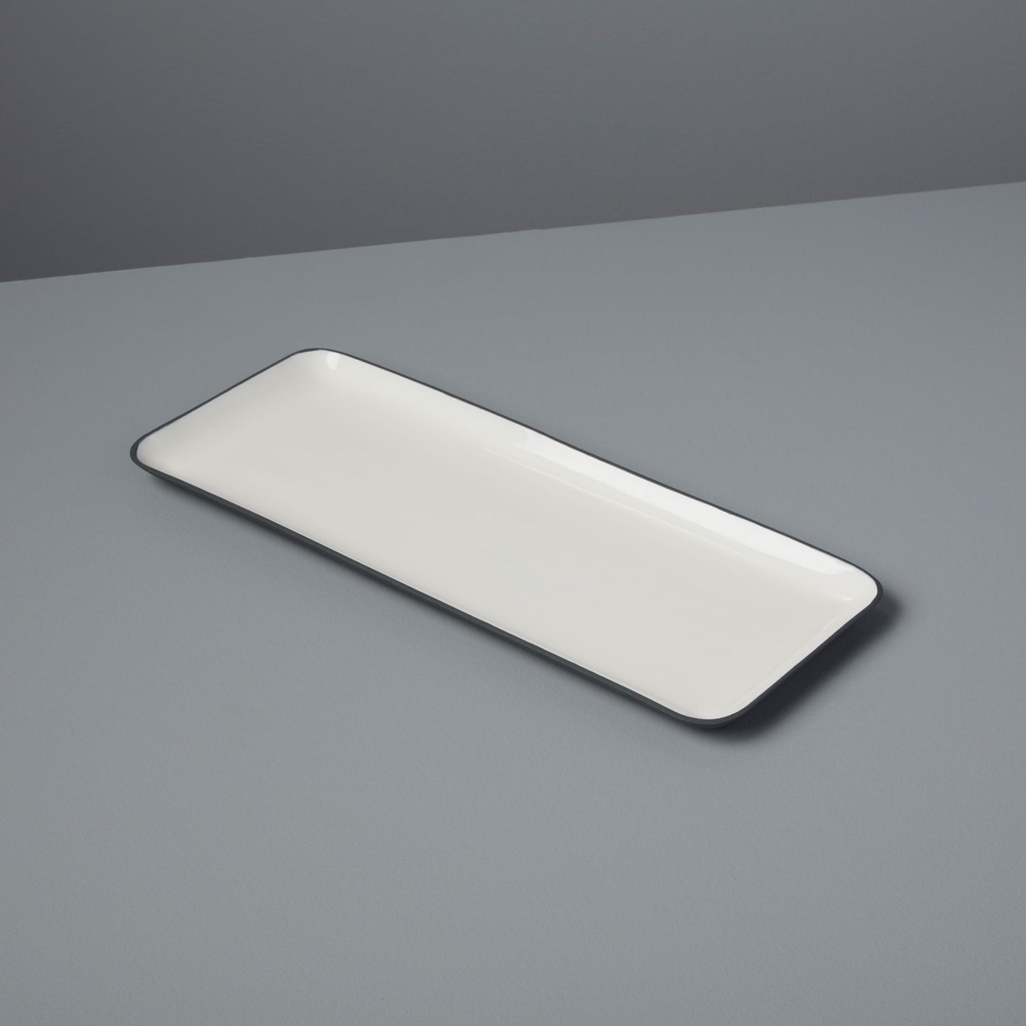 Plat de Présentation Easton en Aluminium - Be Home