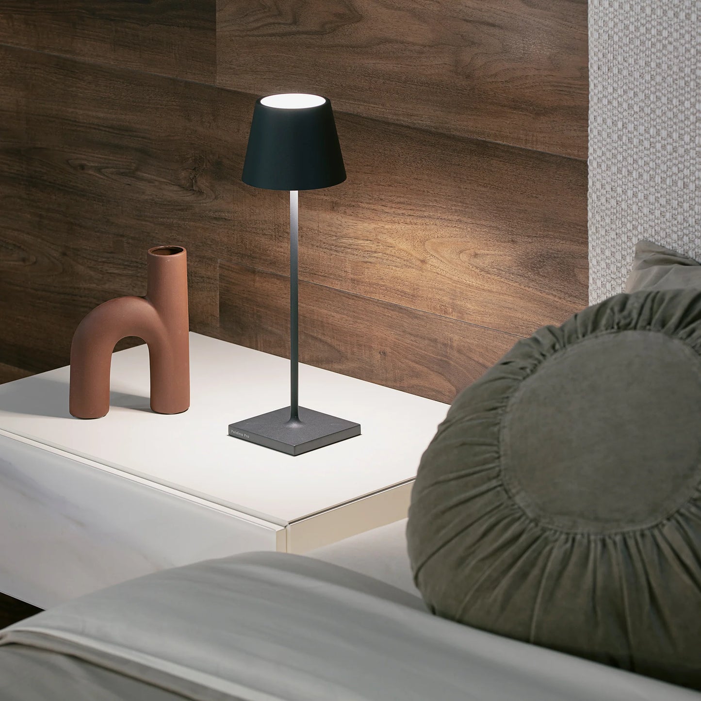 Lampe de Table Poldina Portative LED H.38 cm Intérieur/Extérieur - Zafferano