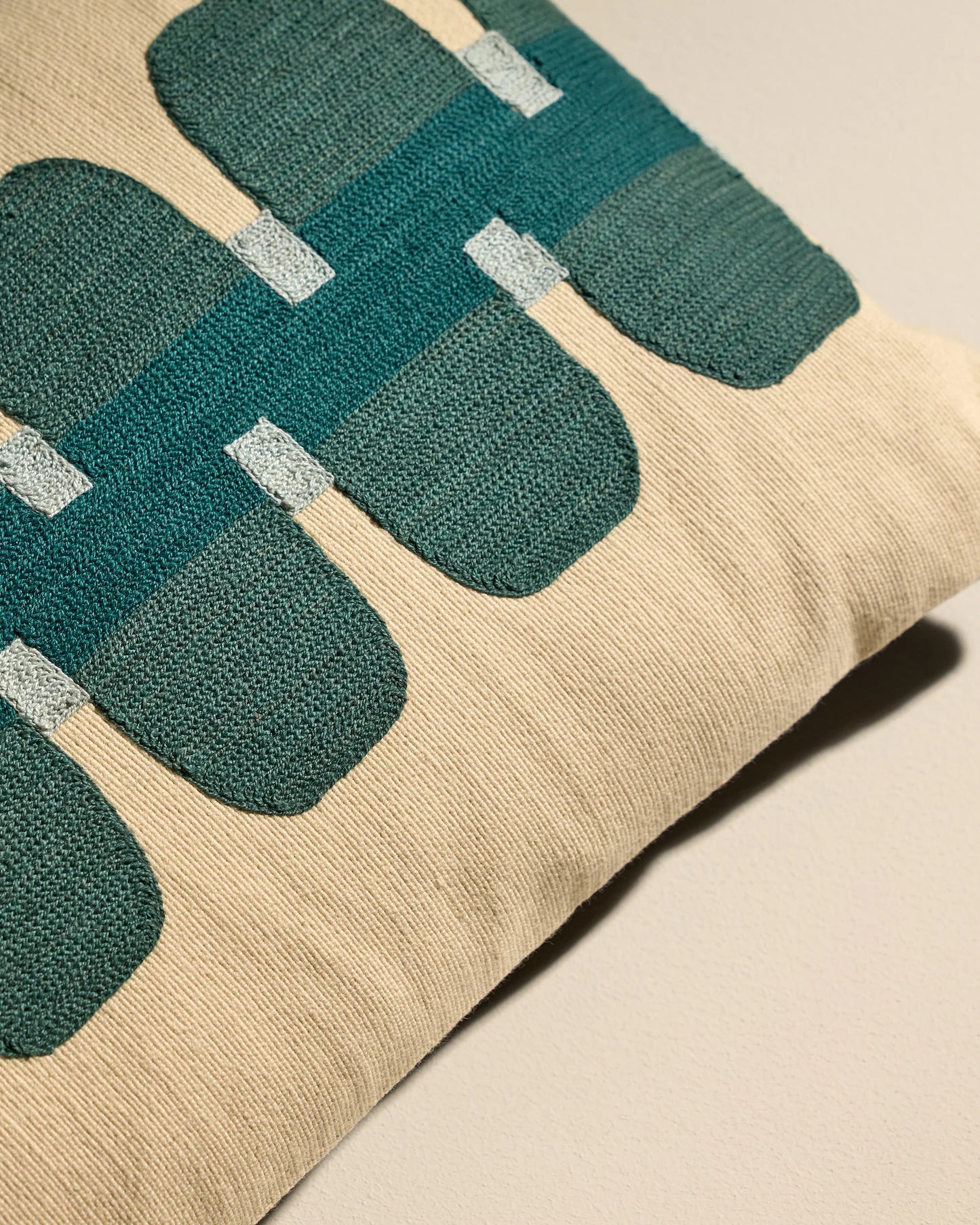 Coussin Cadence en Coton & Laine 30x50cm - Maison Sarah Lavoine