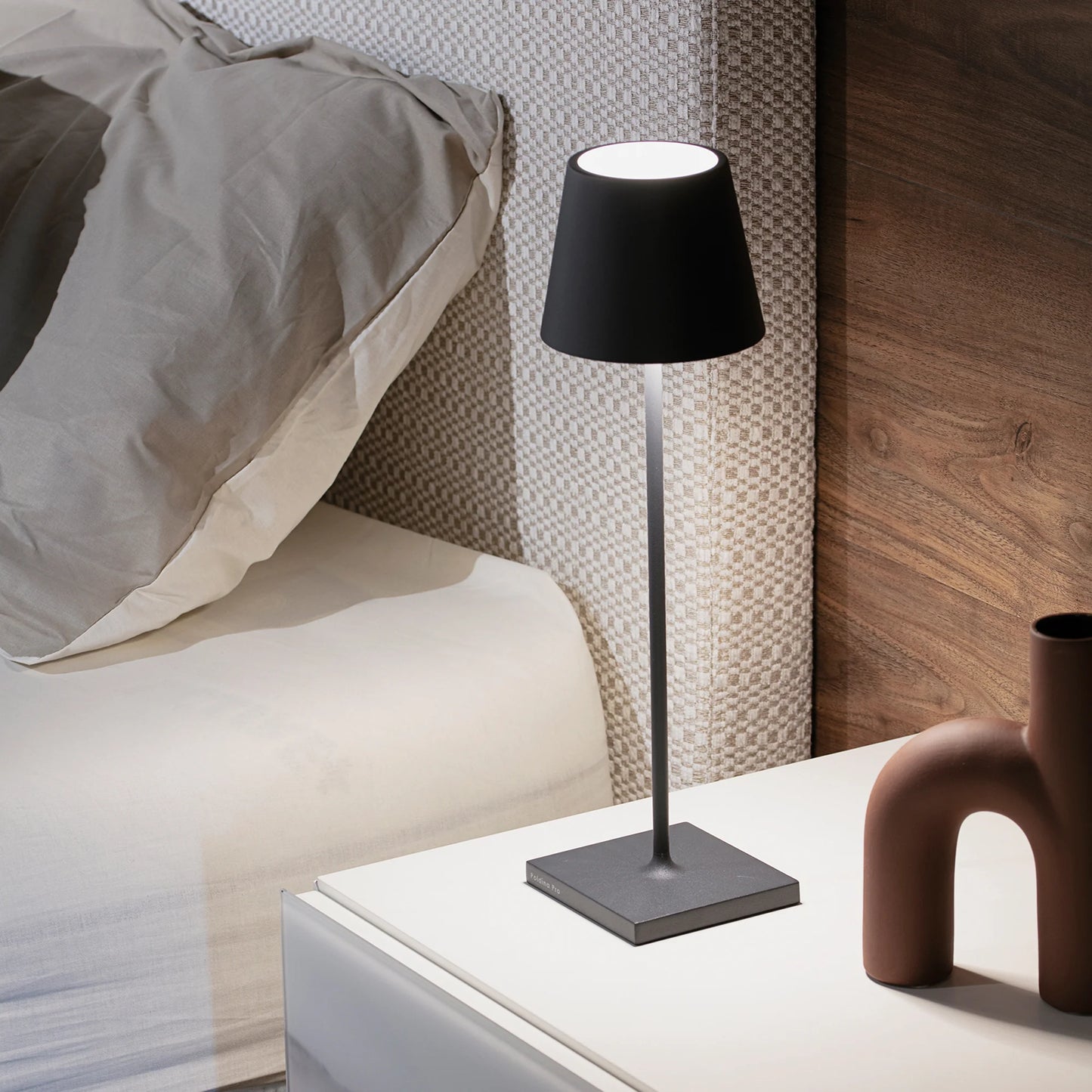 Lampe de Table Poldina Portative LED H.38 cm Intérieur/Extérieur - Zafferano