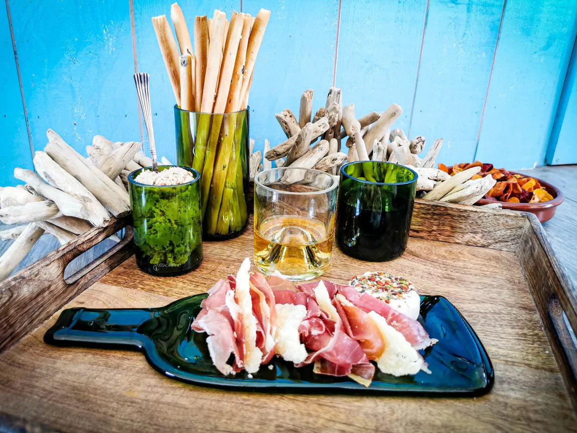 Planche de Présentation Bouteille Plate en Verre - Plates & Culotées