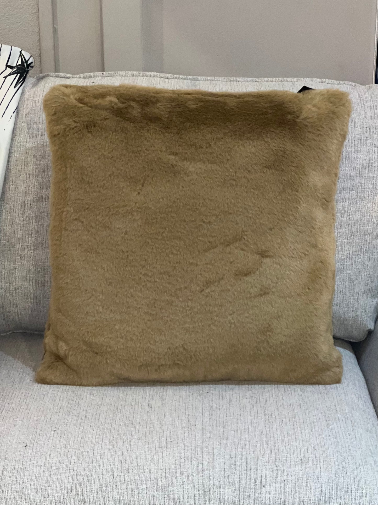 Coussin en Fourrure Ultra-Douce 50x50 cm - Life Style