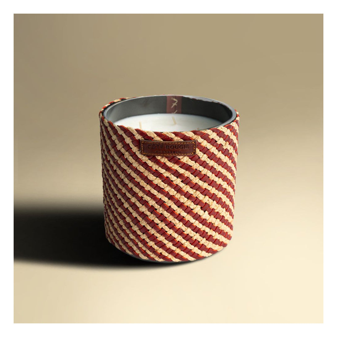 Bougie en Raphia Parfumée Rose Oud Assia - Côté Bougie