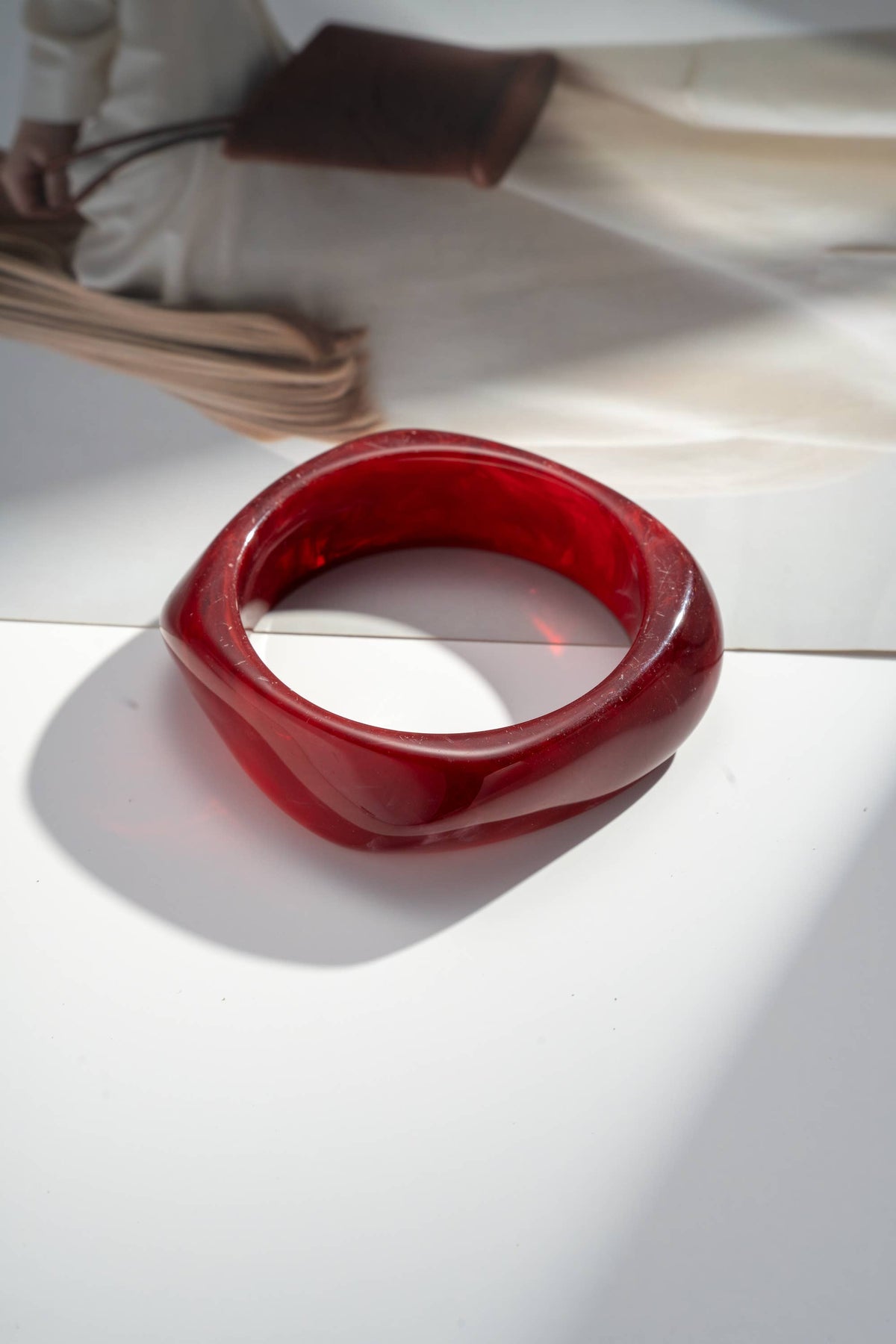 Bracelets jonc résine assortis - Écru bordeaux vert