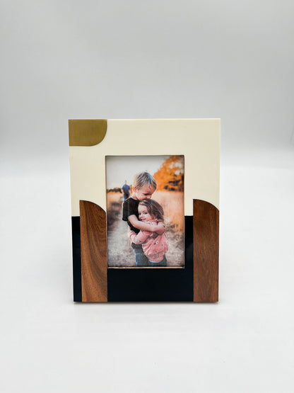 Cadre Photo Art Déco en Résine, Bois et Laiton - Jacques Flamant