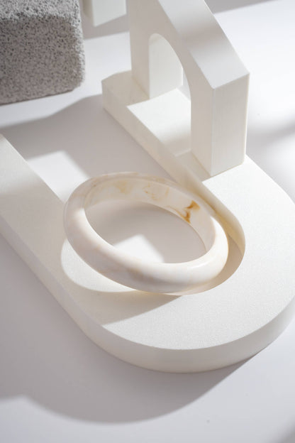 Bracelets Jonc résine formes organiques, couleurs chic