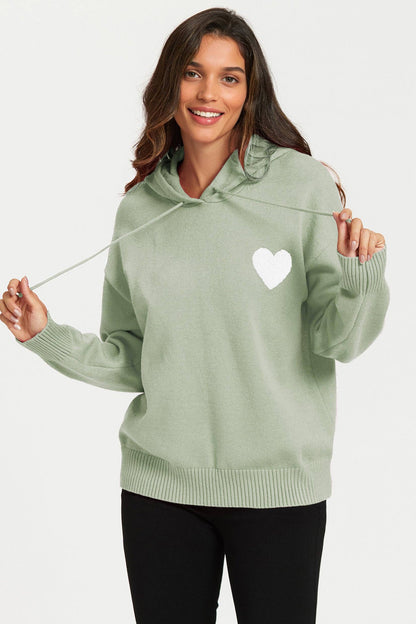 Sweat à capuche avec broderie cœur en vert olive