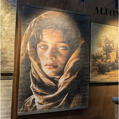 "Jeune Afghane" Art Mural Serge Anton (Édition Limitée) - Alfonz