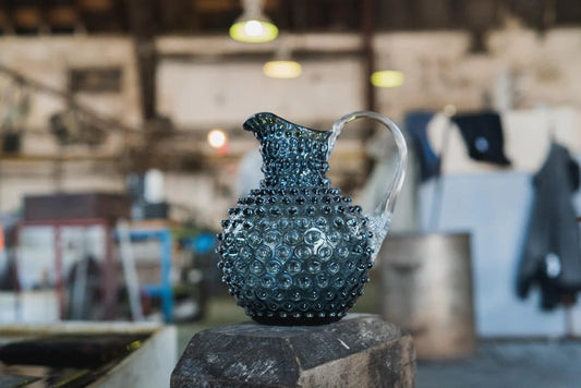 Pichet Clouté en Cristal Bleu Fumé 2L - Markhbein