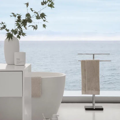 Vase Ceola Blanc en Céramique H.18xD.8 cm - Blomus