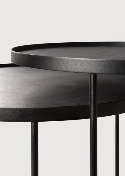 Set de 2 Tables d'Appoint à Plateau en Bois Noir - Ethnicraft