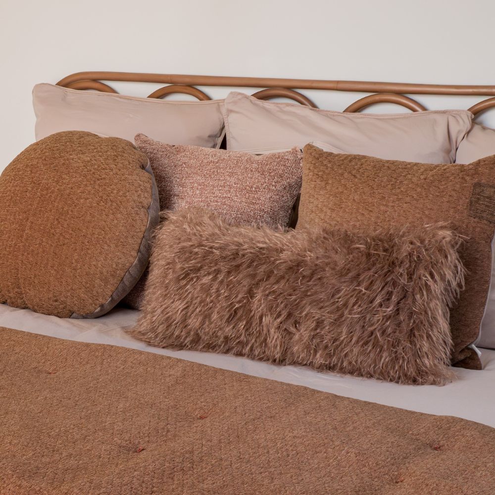 Coussin Vigogne Motifs Nid d'Abeille 50x50 cm - Bedandphilosophy