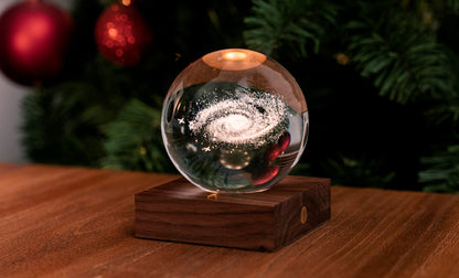 Lampe en Cristal Gravé avec Socle en Noyer - Gingko