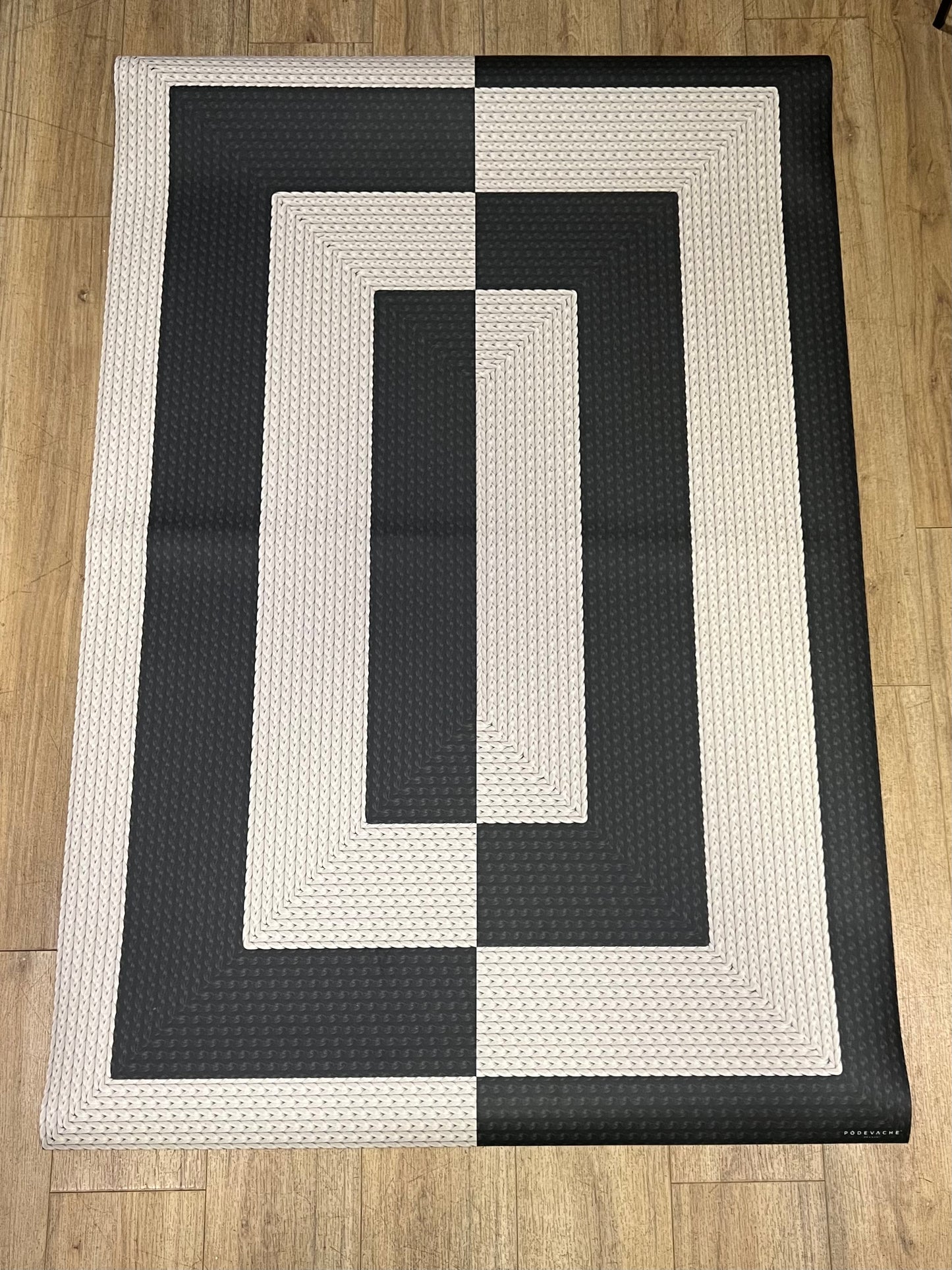 Tapis en Vinyle Effet Tressé Bicolore - Podevache