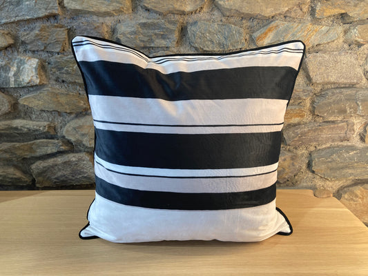 Housse de Coussin Linéaire Beige/Noir - Podevache