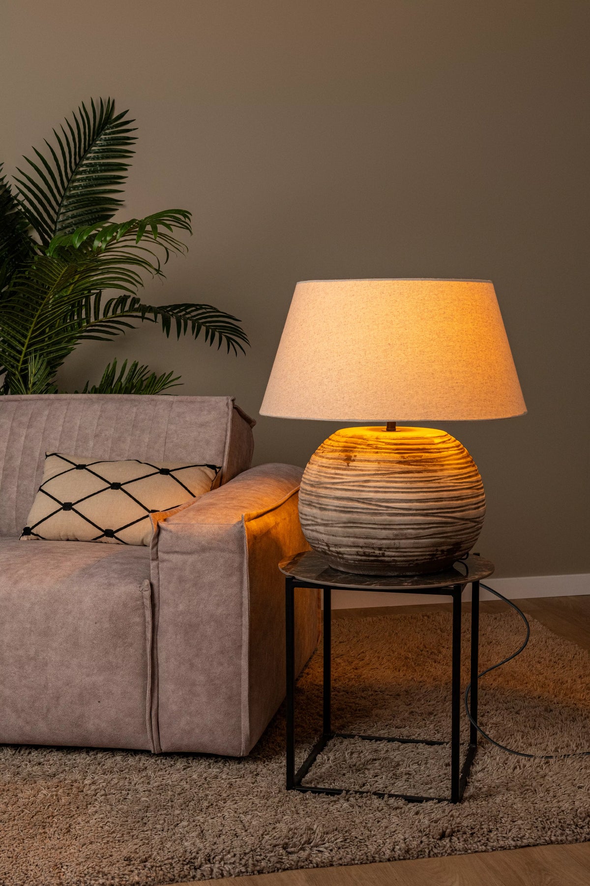 Lampe de Table Denise en Céramique Ovale Japandi -