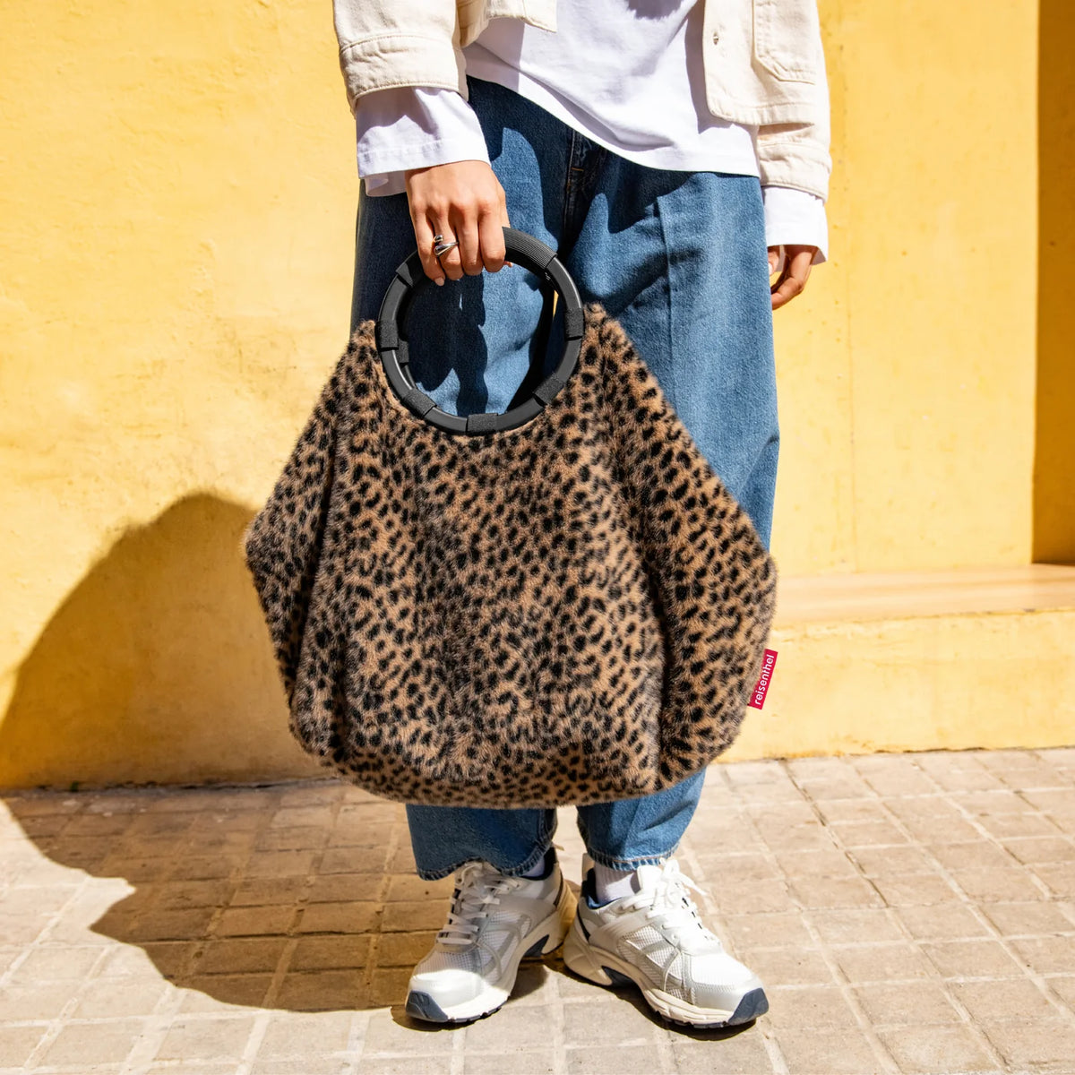 Sac Loop Hobo en Fausse Fourrure Léopard - Reisenthel