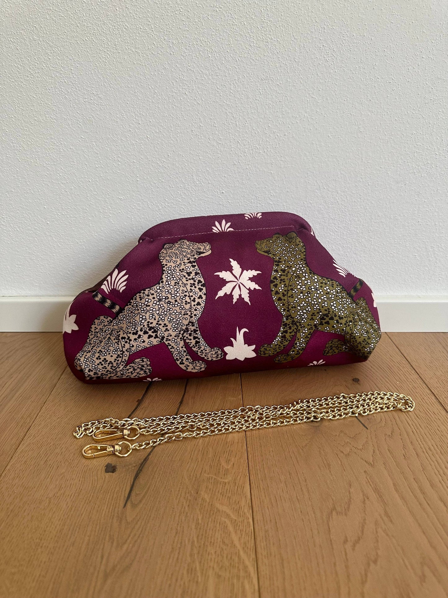 Pochette Clutch Jungle Noir/Marron Bandoulière à Chaîne en Polyester 21x31 cm
