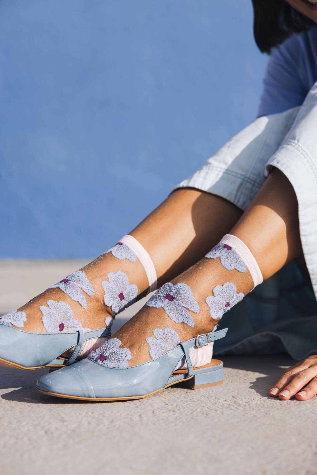 Chaussettes Transparentes Fleurs Bleues ou Mauve Murano - Atelier St Eustache