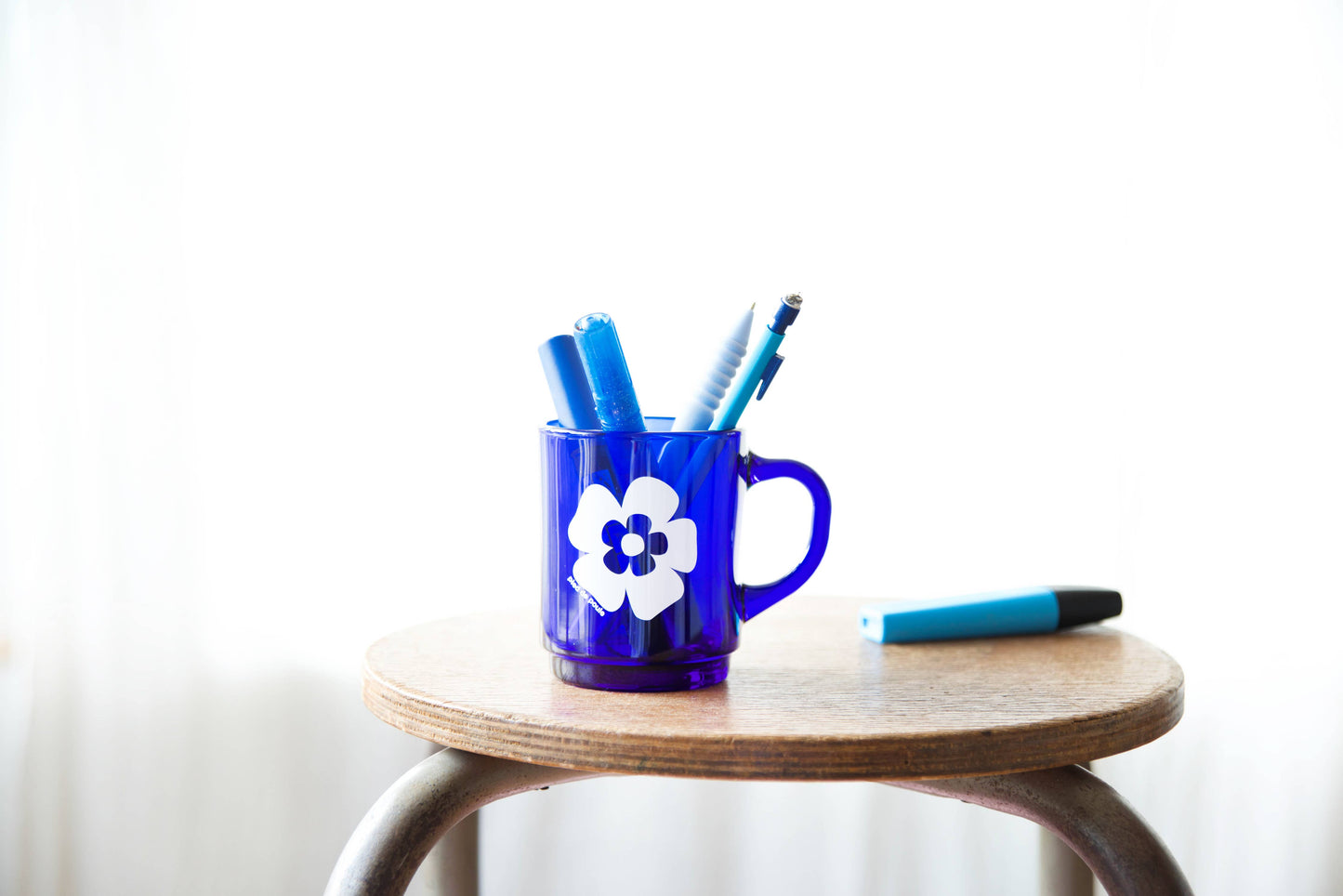 Set de 4 Mugs en Verre Rétros Bleu Fleurs - Duralex