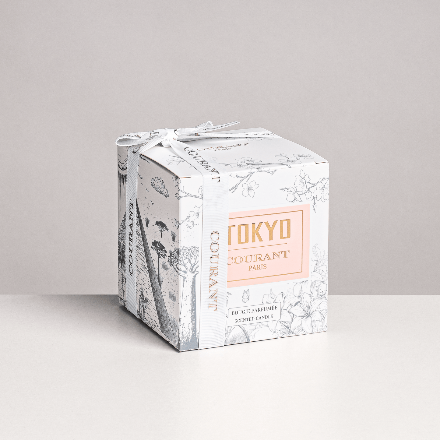 Bougie Parfumée St-Tropez 230g, Lavande & Bois de Gaiac - Courant Paris