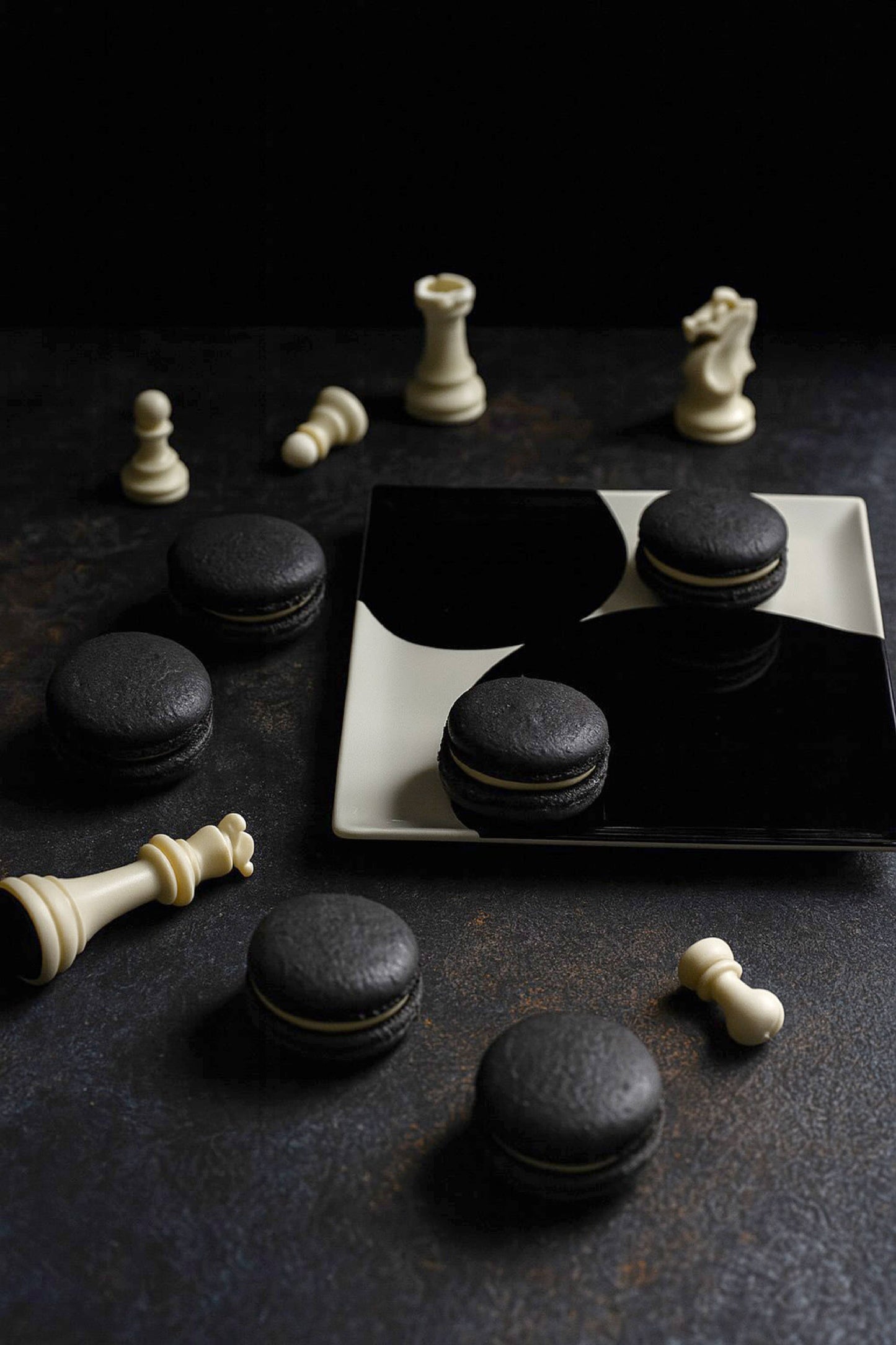 Vide-Poche Astre Noir en Métal Style Contemporain 15x15cm - Gangzaï