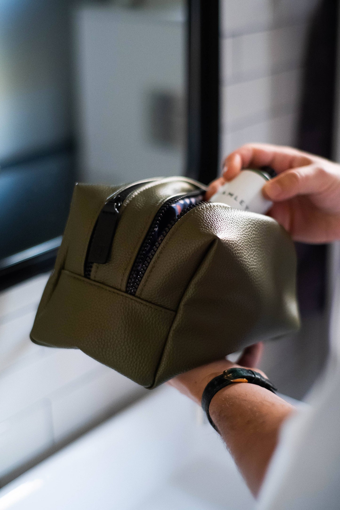 Grande trousse de toilette verte